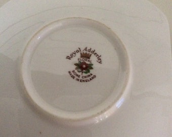 ロイヤルアダレイ　白鳥ソルト&ペッパー入れ　ボーンチャイナ　イングランド製 Royal Adderley Game Bird ファインボーンチャイナ 装飾トレイ