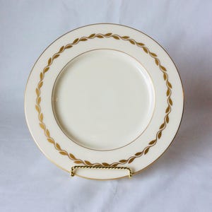 Plato para ensalada Golden Wreath de Lenox, fabricado en EE. UU., de repuesto, de porcelana marfil retirada, con laurel dorado en el borde, borde dorado, VintageFindsFound