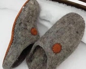 Felt felted wool slippers clogs house shoes mules woman 39 s men 39 s unisex valentines gift handmade using eco friendly wool
