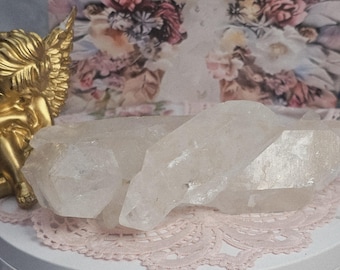 希少なピンクリチウムクォーツクラスター – ブラジル産ヒーリング