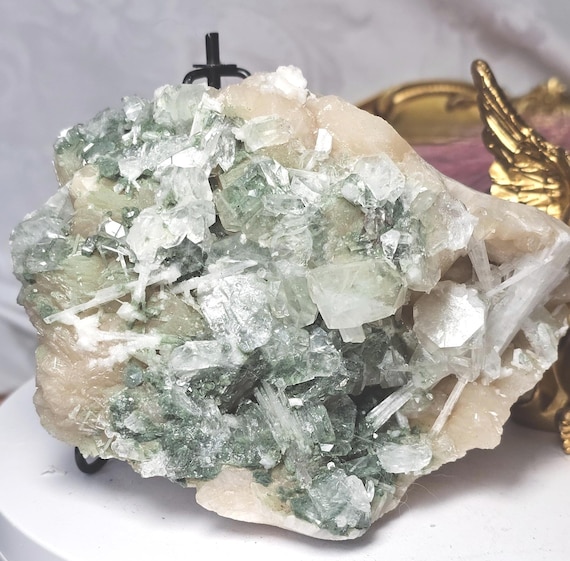RARE Candy Apple Green Apophyllite with Scolecite and Stillbite from India , Apophyllite, Crystal, Crystal