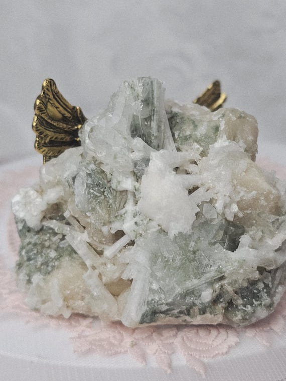RARE Candy Apple Green Apophyllite with Scolecite and Stillbite from India , Apophyllite, Crystal, Crystal