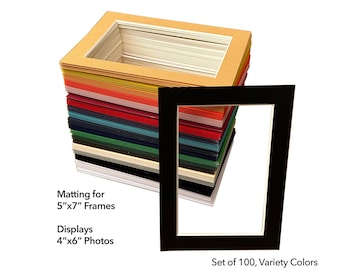 Juego de 100 - Marco de fotos de 5x7 para exhibición de fotos de 4x6 - Variedad de colores - Proyecto de arte con tapete de color para marcos de tablero mate - Complemento de bolsa transparente