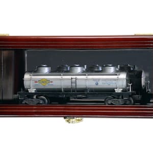 Single O Scale Train Engine Locomotive Cab Tanker Model Car Display Case Cabinet Mirror Back w/ 98% UV Protection - Lockable