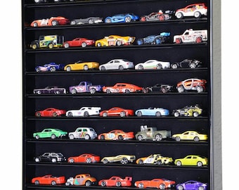 DECOCRAFT Vetrina compatibile con camion Hot Wheels – Scaffale per giocattoli con 90 fessure – Scatola portaoggetti in legno resistente – Design moderno DECOCRAFT Vetrina compatibile con camion Hot Wheels – Scaffale per giocattoli con 90 fessure – Scatola portaoggetti in legno resistente – Design moderno