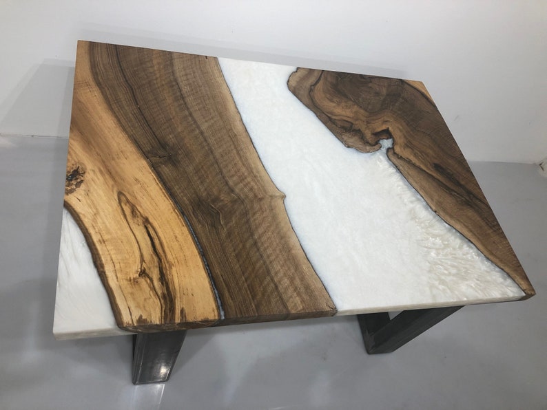 Oak River Table White Resin Coffee Image 0
