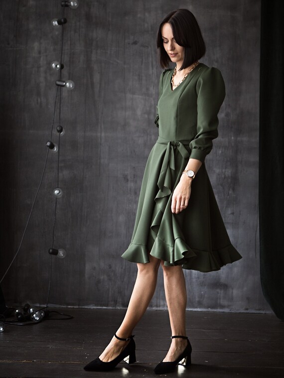 Green Boho Nursing Dress With Stylish 