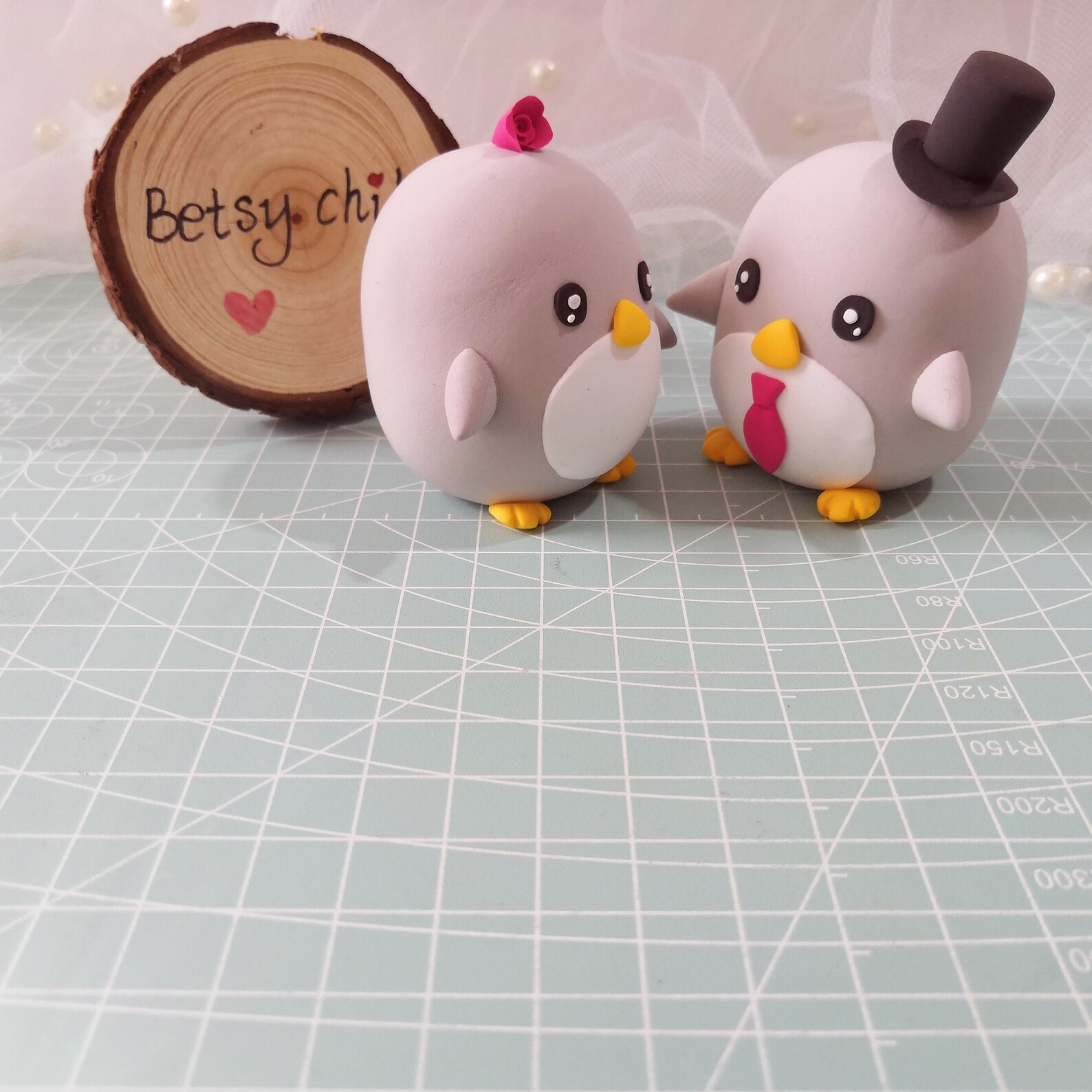 Penguin wedding cake topper custom bride and groom cake Etsy Penguin wedding cake topper custom bride and groom cake Etsy