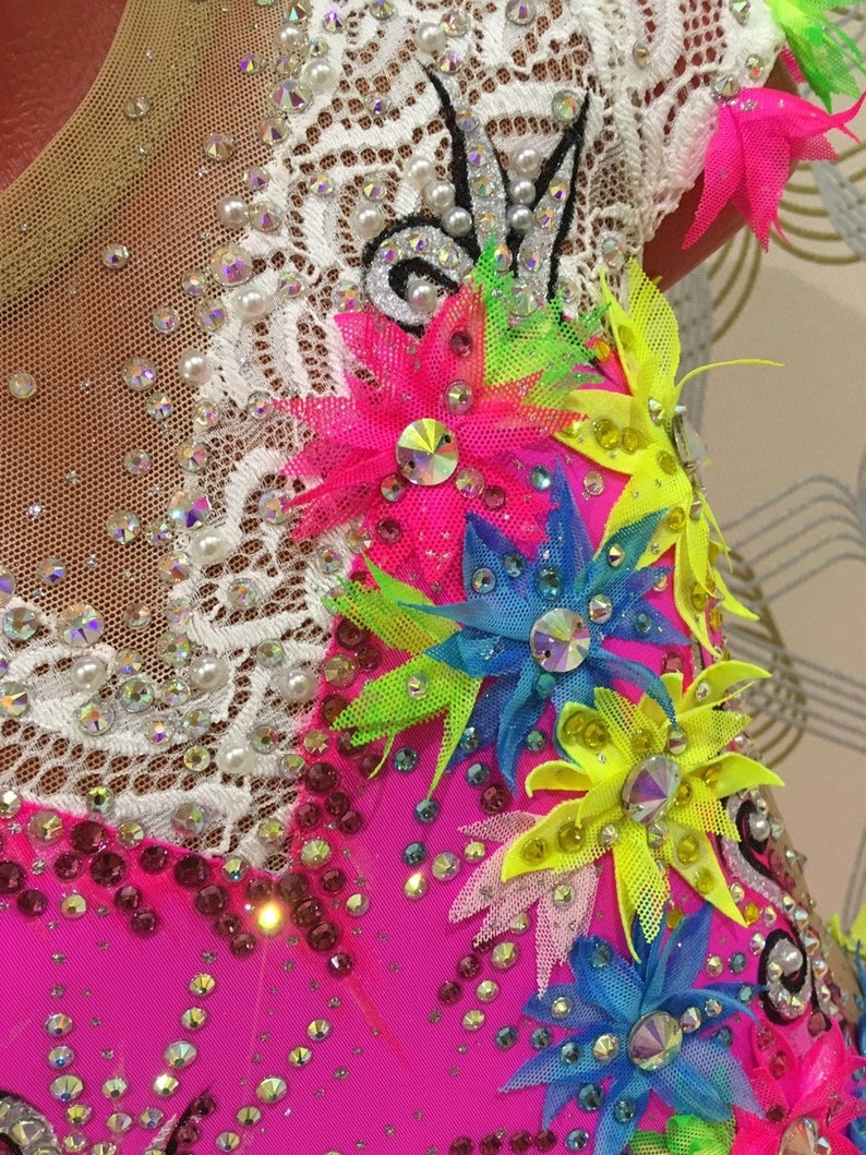 Rhythmic gymnastics leotard