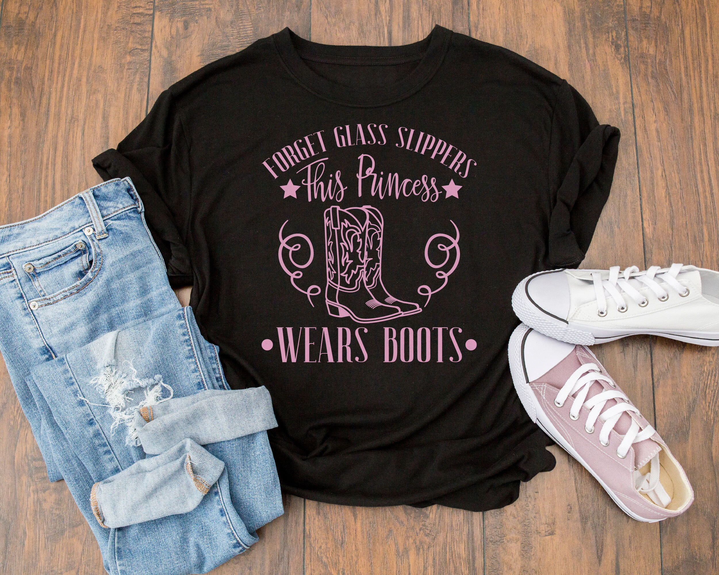Cartello in metallo con scritta in inglese Gardening Forget The Glass Slippers This Princess Wears Boots For Home Cafe Bar Garage 20,3 x 30,5 cm