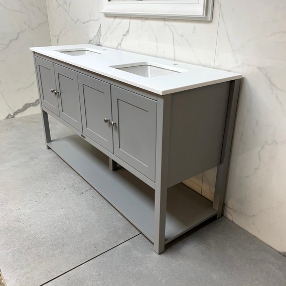 Mueble para debajo del lavabo con dos puertas y estante ajustable con un  acabado de color