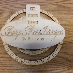 Archivo SVG de cortador láser de calendario circular personalizado Archivo Glowforge