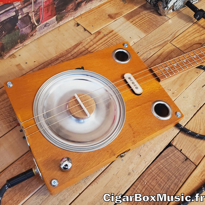 Cohiba 3string Cigar Box Resonator Guitar Etsy UK