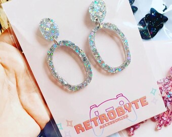 Handmade resin chandelier earrings | Glitter | Fashion | ootd