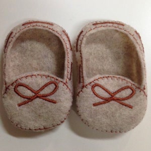 Embroidered Shoes for 18 inch dolls
