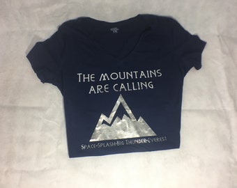 The mountains are calling Tee Shirt