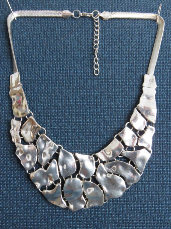 Gorgeous one of a kind chunky silver necklace form