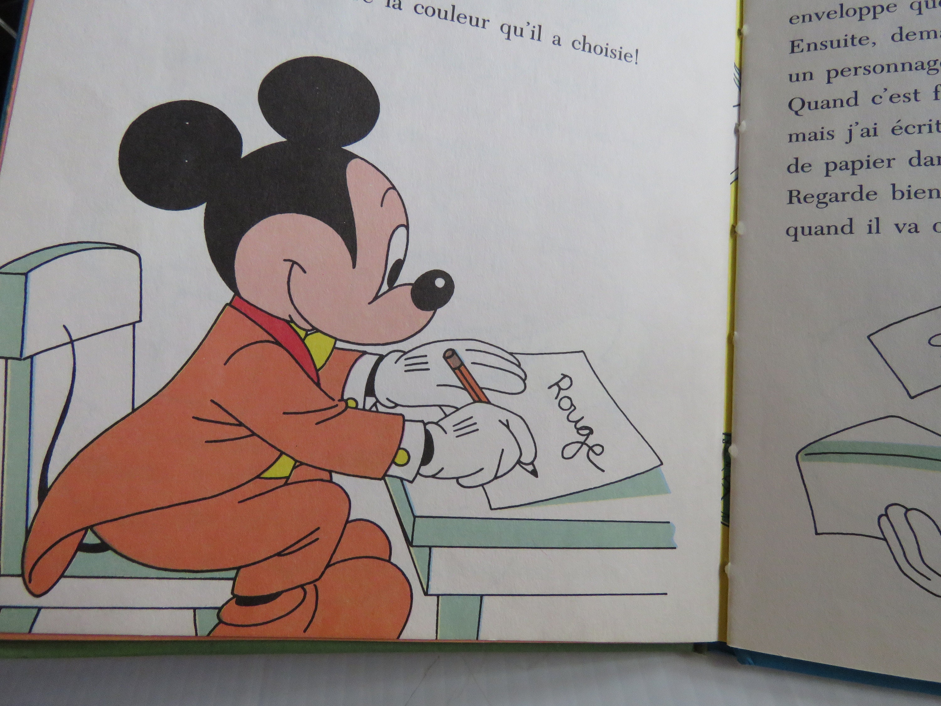 Le Livre Magique De Mickey Mouse, Kids Story Vintage French Books