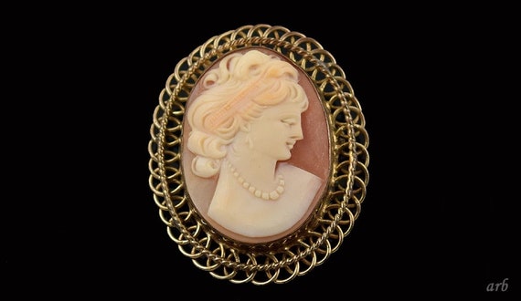 Lovely Gold Filled American Vintage Carved Cameo … - image 1