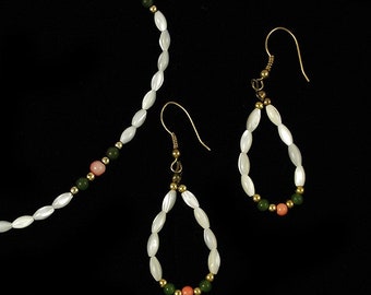 Lovely Beaded Mother of Pearl Coral Earrings Necklace Set