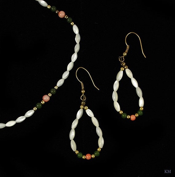 Lovely Beaded Mother of Pearl Coral Earrings Neckl