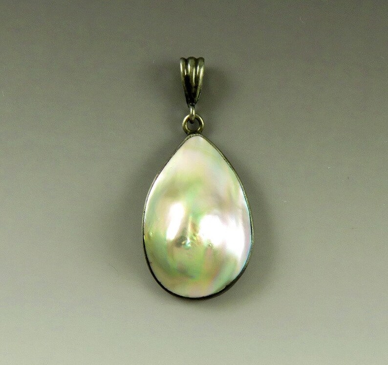 Natural Abalone Mother Of Pearl 925 Sterling Silver Pendant