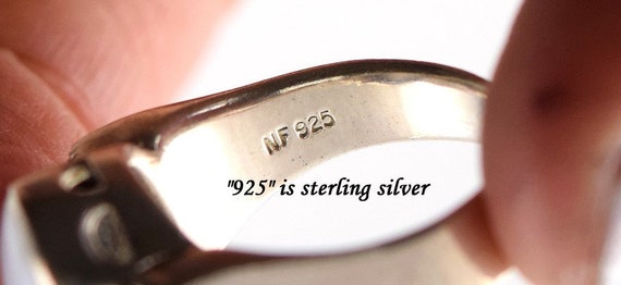 Modern Sterling Silver Ring w/ Striated Purple-Gr… - image 5