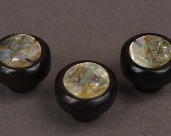 Taylor Expressions™ replacement knobs