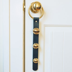 Large Green Sleigh Bell Door Hanger, Christmas Door Bells, Holiday Door Hanger