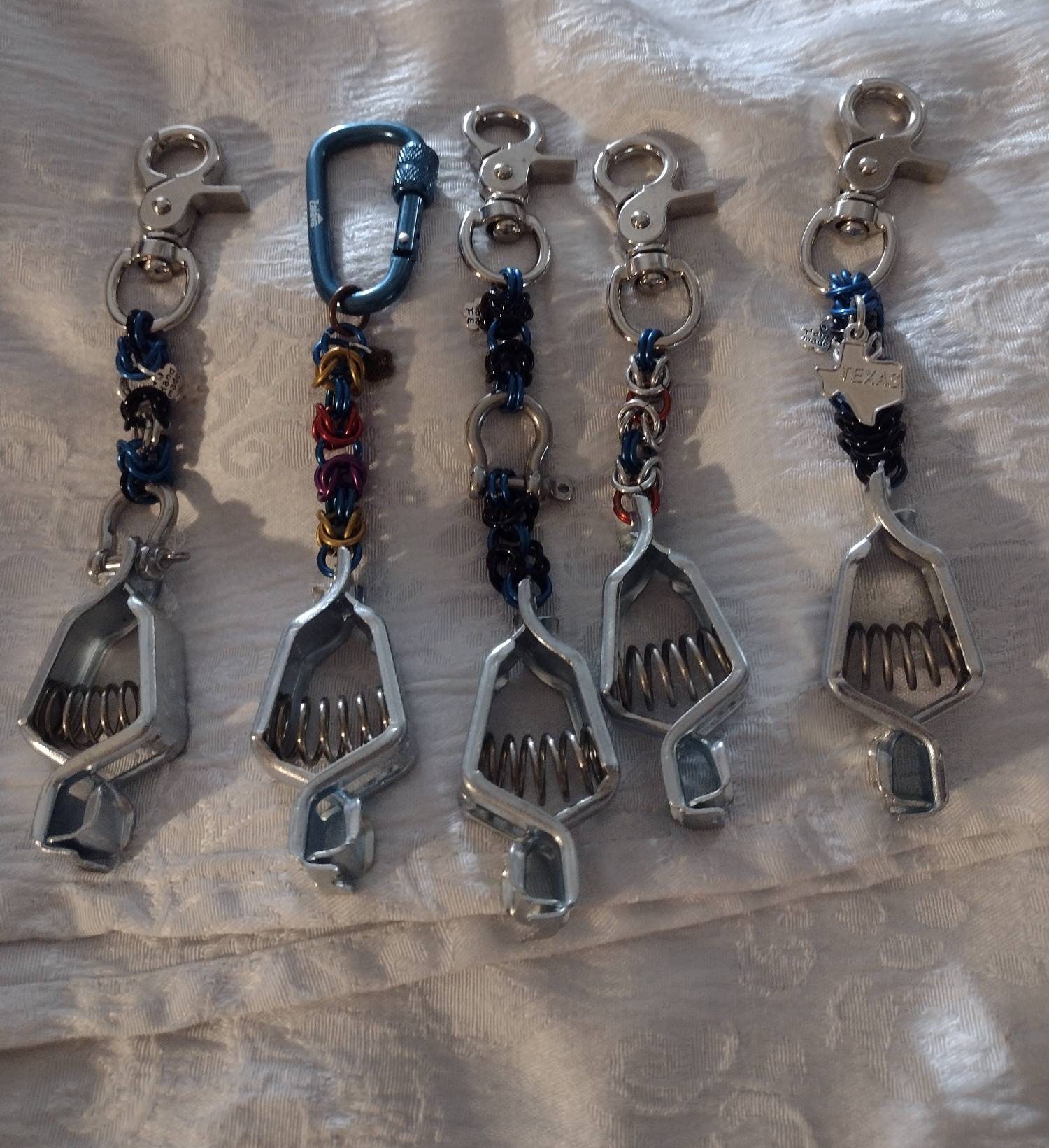 Glove clips discount