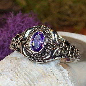 Celtic Ring, Irish Promise Ring, Amethyst Ring, Boho Ring, Vintage Jewelry, Anniversary Gift, Bride Ring, Statement Ring, Romantic Gift