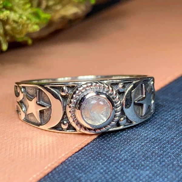 Crescent Moon Ring, Moonstone Ring, Celestial Ring, Irish Jewelry, Celtic Ring, Anniversary Gift, Wiccan Jewelry, Boho Ring, Mom Gift