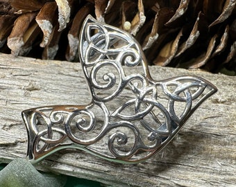 Dove Trinity Knot Brooch, Celtic Jewelry, Scottish Jewelry, Silver Pin, Mom Gift, Anniversary Gift, Religious Jewelry, Nature Pin, Bird Pin