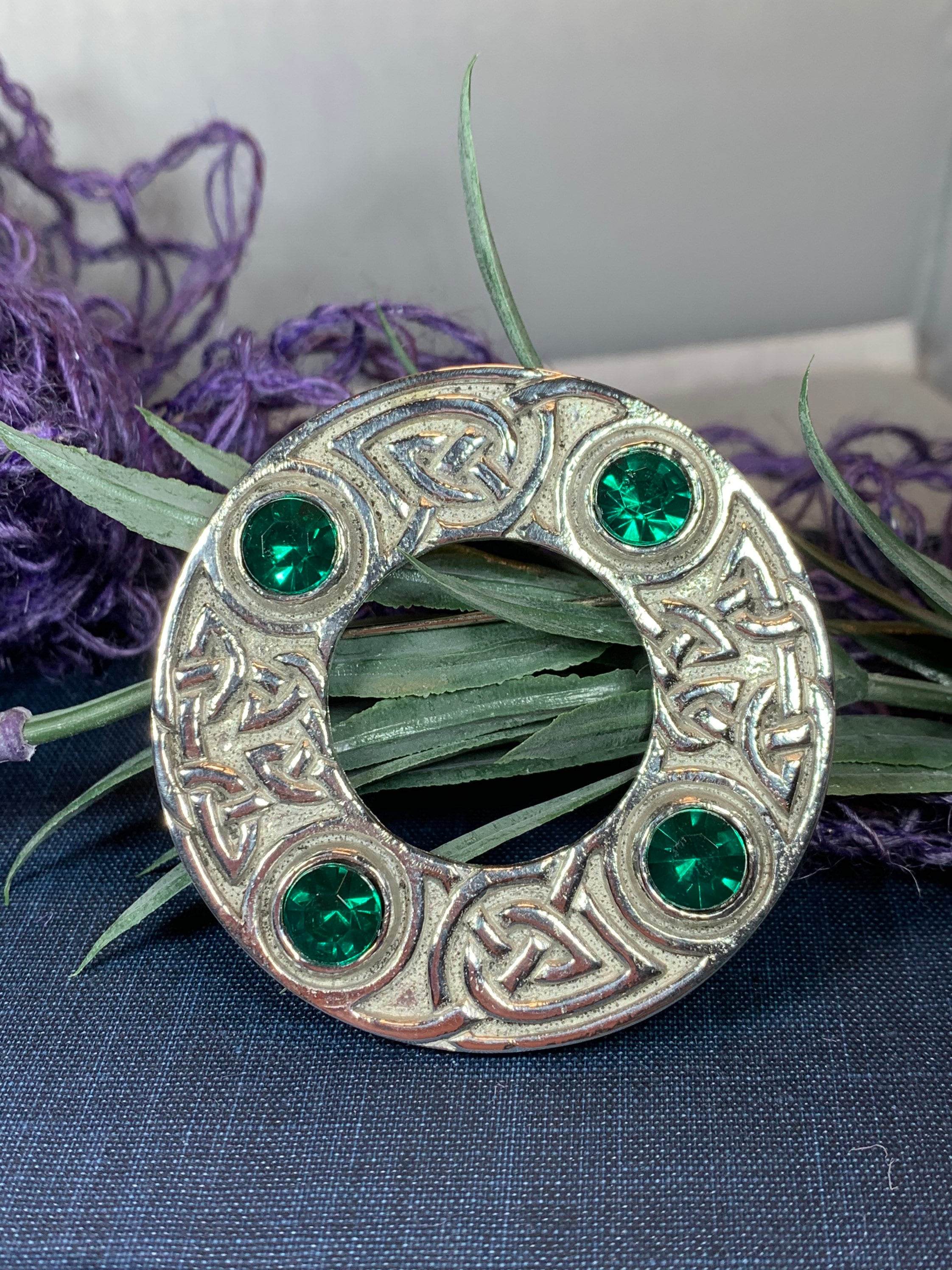 Celtic Knot Brooch, Celtic Pin, Irish Jewelry, Scotland Brooch, Wiccan