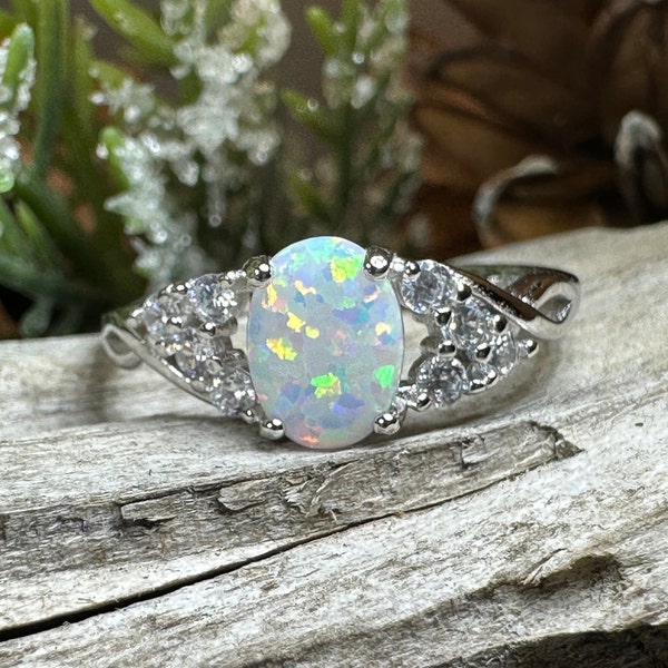 Opal Celtic Ring, Celtic Ring, Opal Engagement Ring, Silver Opal Ring, Anniversary Gift, Cocktail Ring, Birthstone Ring, Wife Gift, Mom Gift