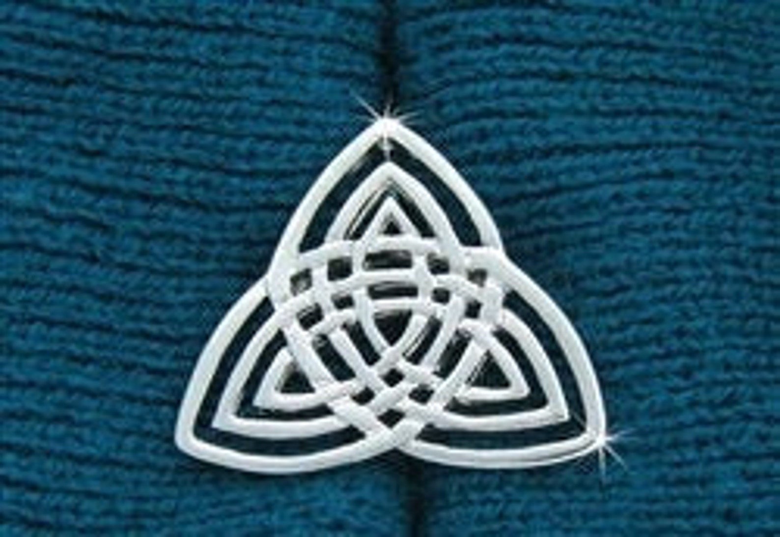 Trinity Knot Brooch Celtic Knot Pin Irish Jewelry Scotland Etsy