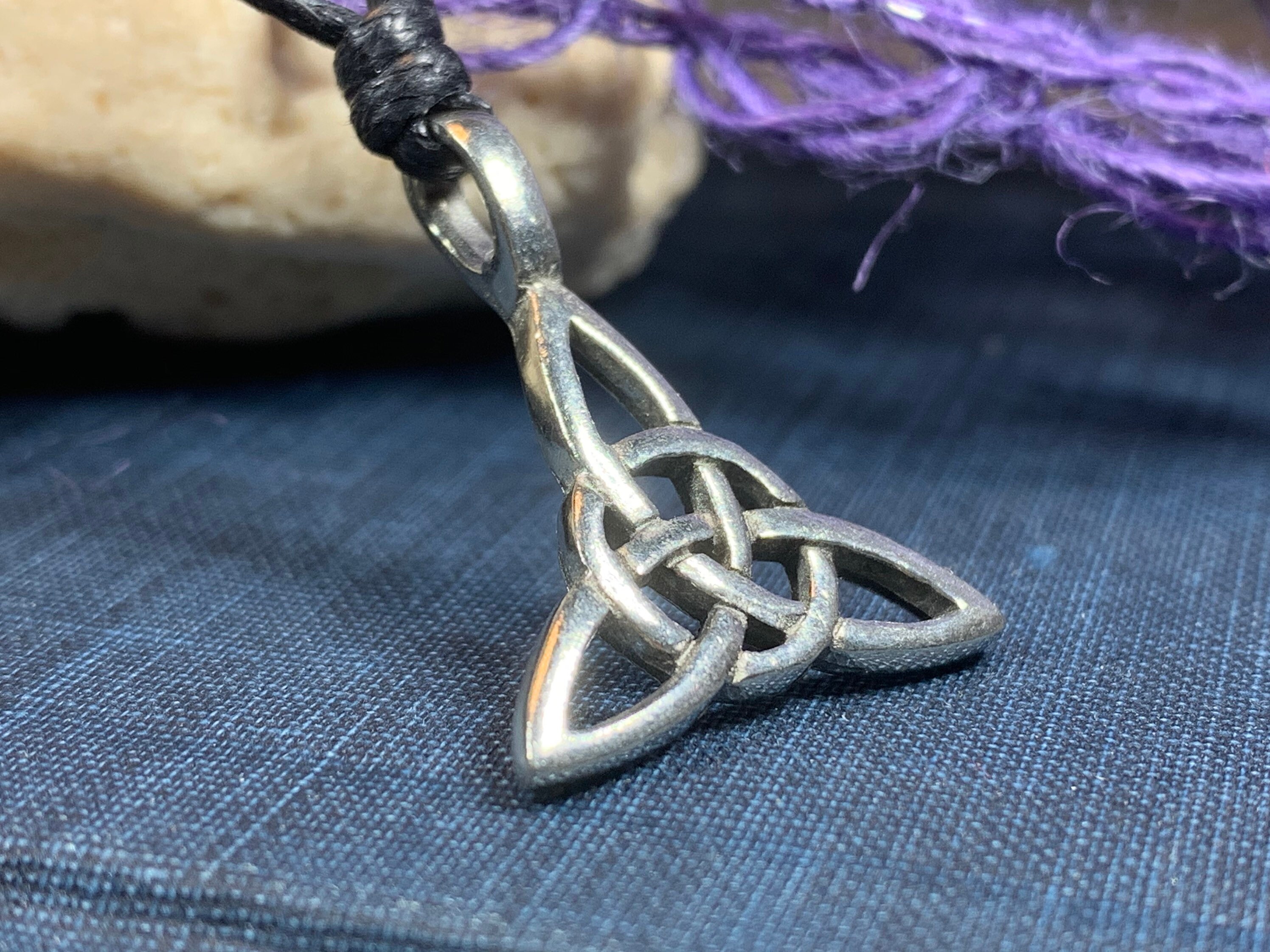 Trinity Knot Necklace, Ireland Gift, Irish Jewelry, Triquetra Jewelry