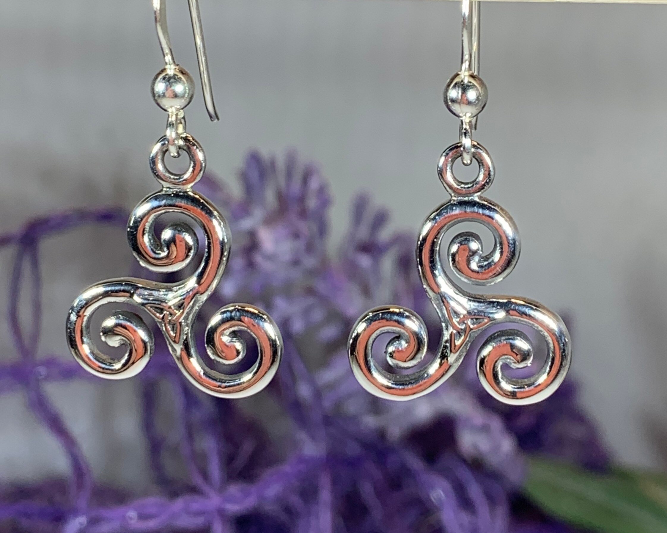 celtic spiral jewelry