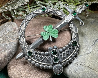 Irish Shamrock Shield Kilt Pin, Celtic Brooch, Celtic Jewelry, Ireland Jewelry, Saint Patrick's Day, Irish Kilt Pin, Fireman, Police, Feis