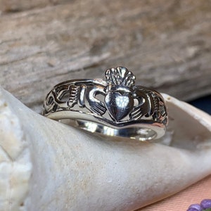 Claddagh Ring, Celtic Jewelry, Irish Jewelry, Celtic Knot Jewelry, Ireland Ring, Irish Dance Gift, Anniversary Gift, Bridal Jewelry