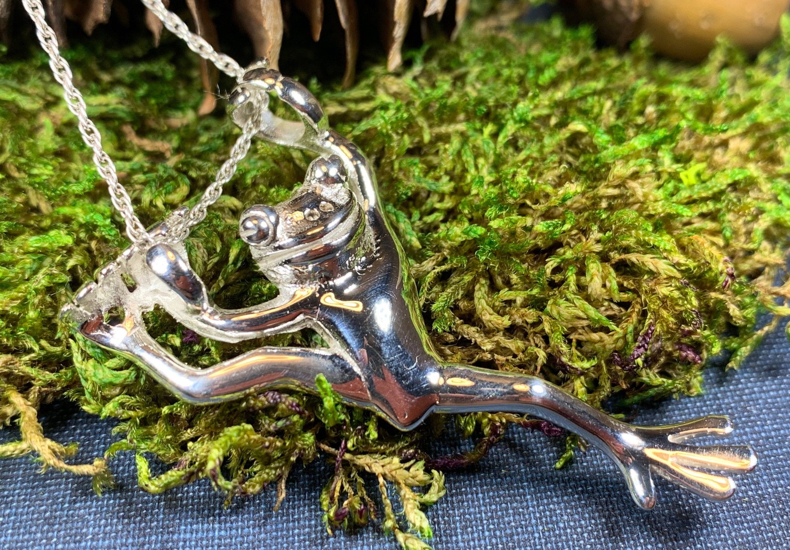 Frog Necklace Tree Frog Jewelry Nature Jewelry Animal Etsy