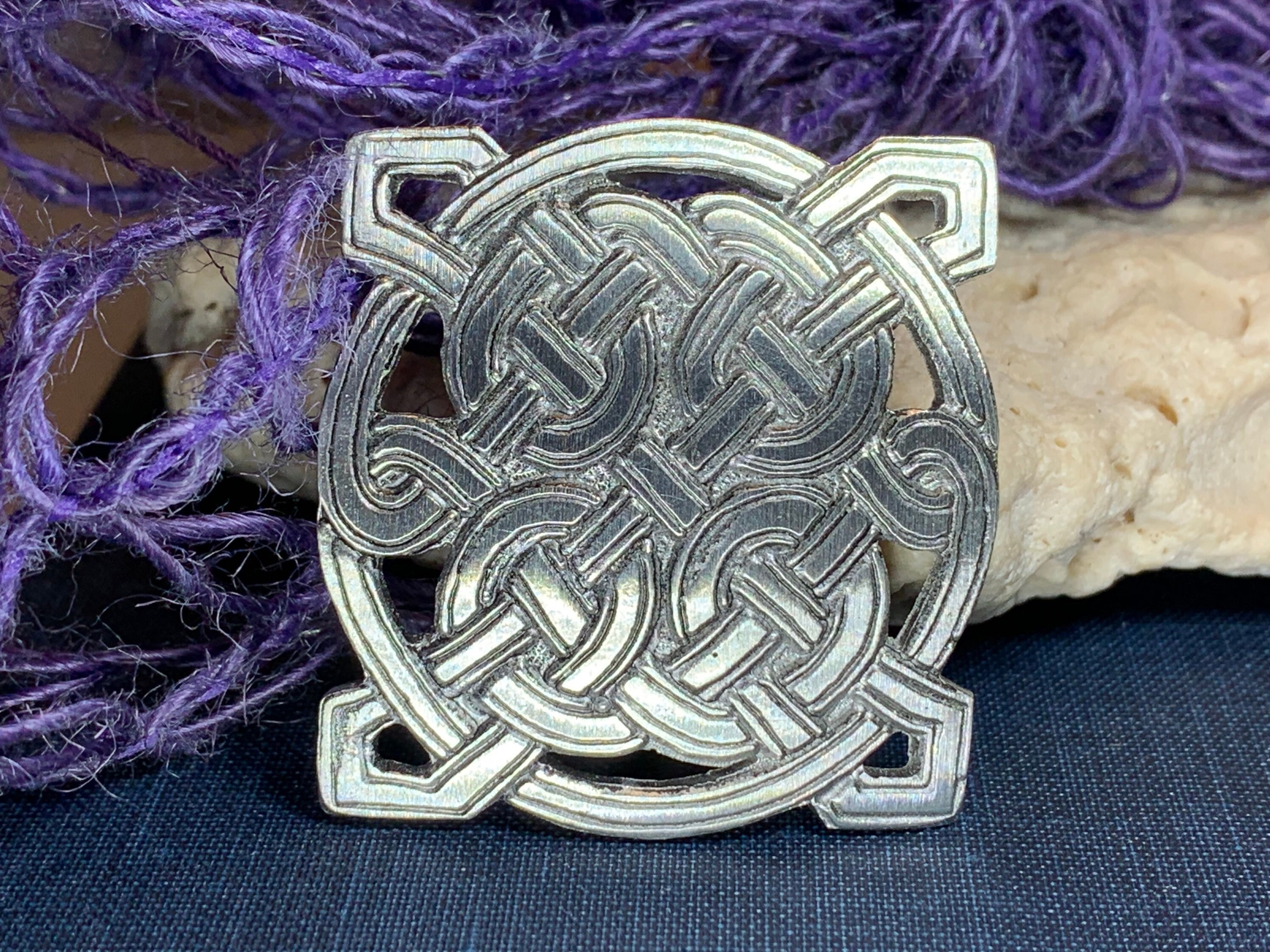 Celtic Knot Brooch, Celtic Jewelry, Irish Jewelry, Scotland Brooch ...