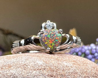 Fire opal claddagh ring sale