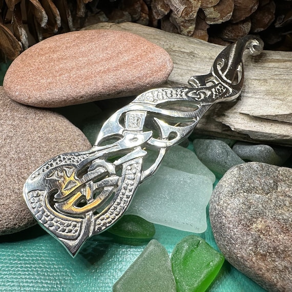 Bagpiper Sword Pewter Brooch Kilt Pin (Handmade in Scotland)