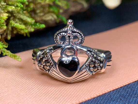 Irish Claddagh Trinity Knot Ring – Celtic Crystal Design Jewelry