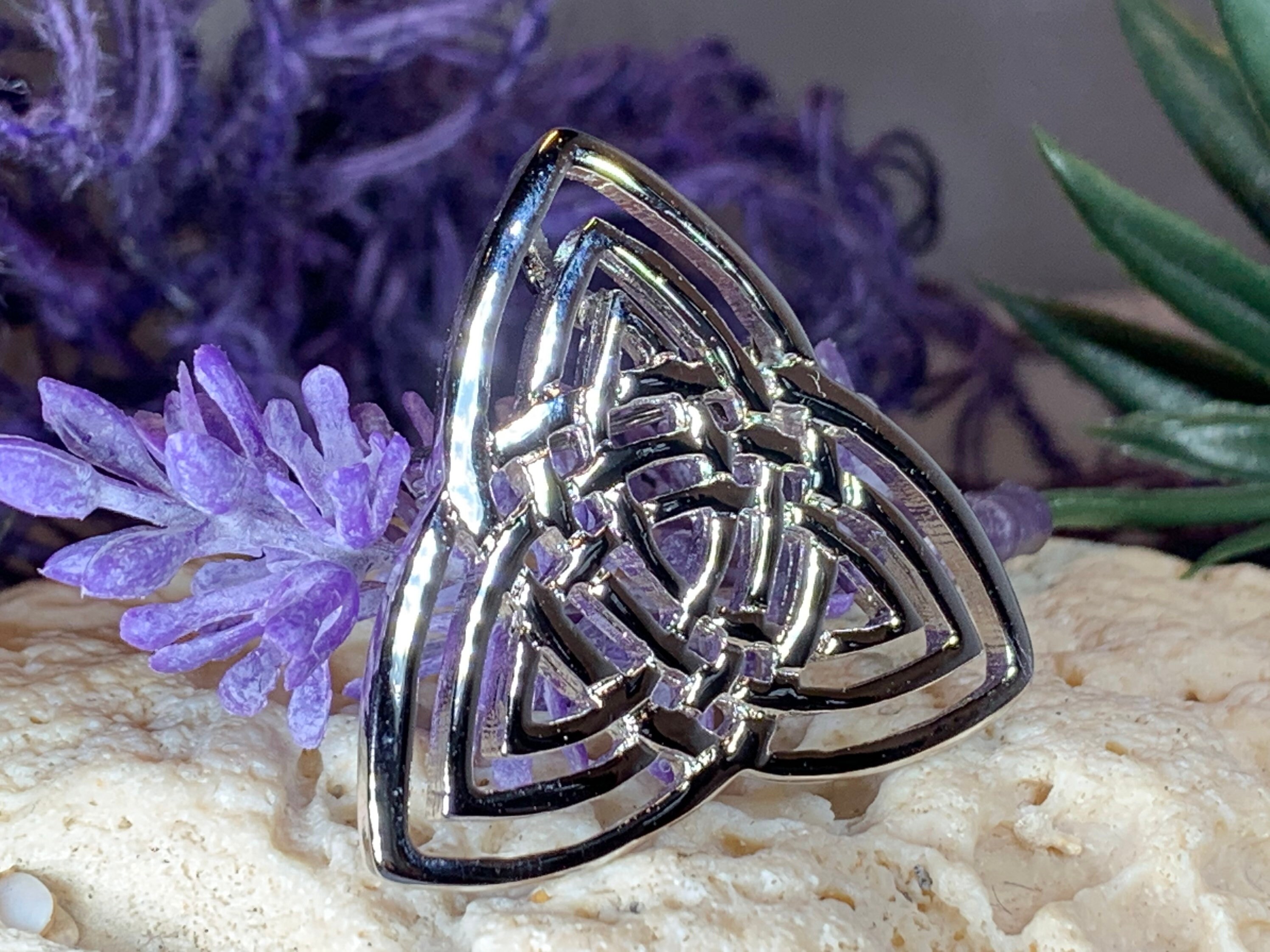 Trinity Knot Brooch, Celtic Knot Pin, Irish Jewelry, Scotland Jewelry