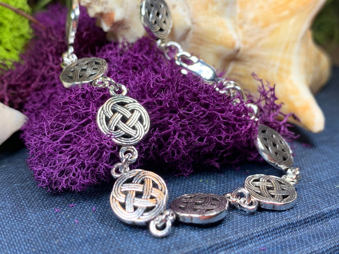 Celtic Love Knot Bracelet, Celtic Jewelry, Irish Jewelry, Celtic Knot