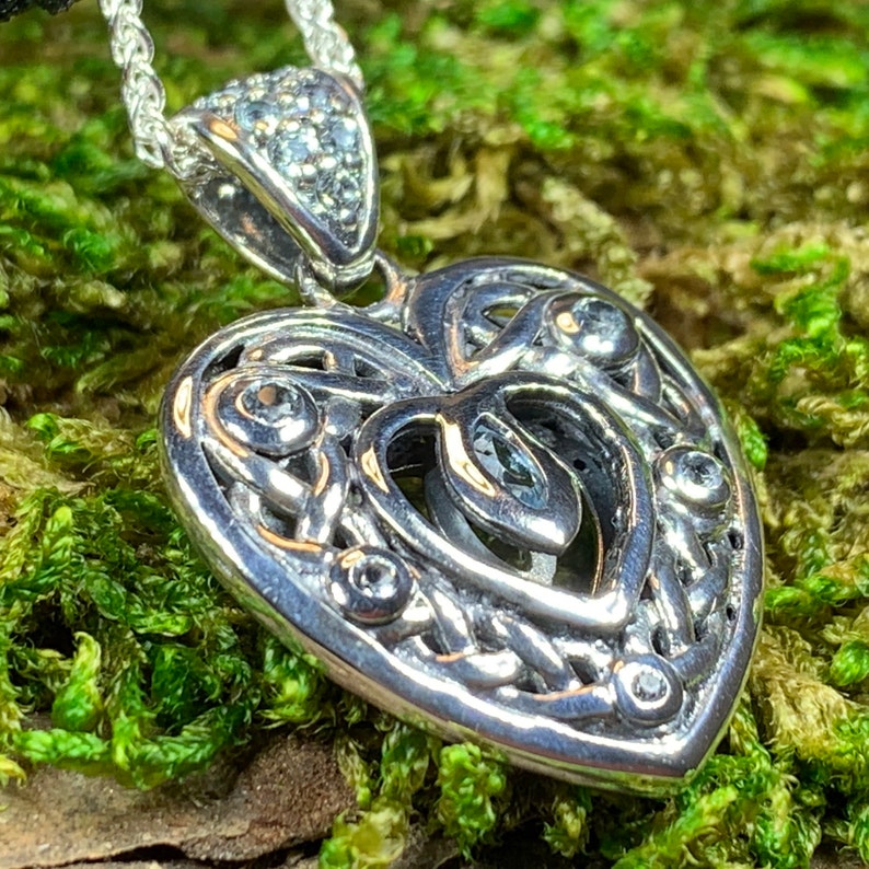 Anniversary Gift Celtic Knot Jewelry Ireland Jewelry Silver Celtic Jewelry Celtic Heart Necklace Heart Pendant Mom Gift Irish Jewelry
