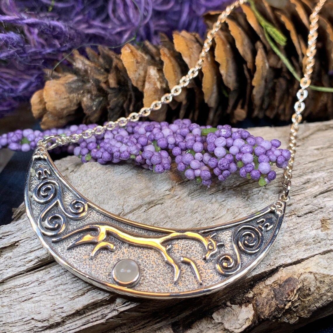 Celtico Triskele Ciondolo D'argento Su Una Catena D'argento