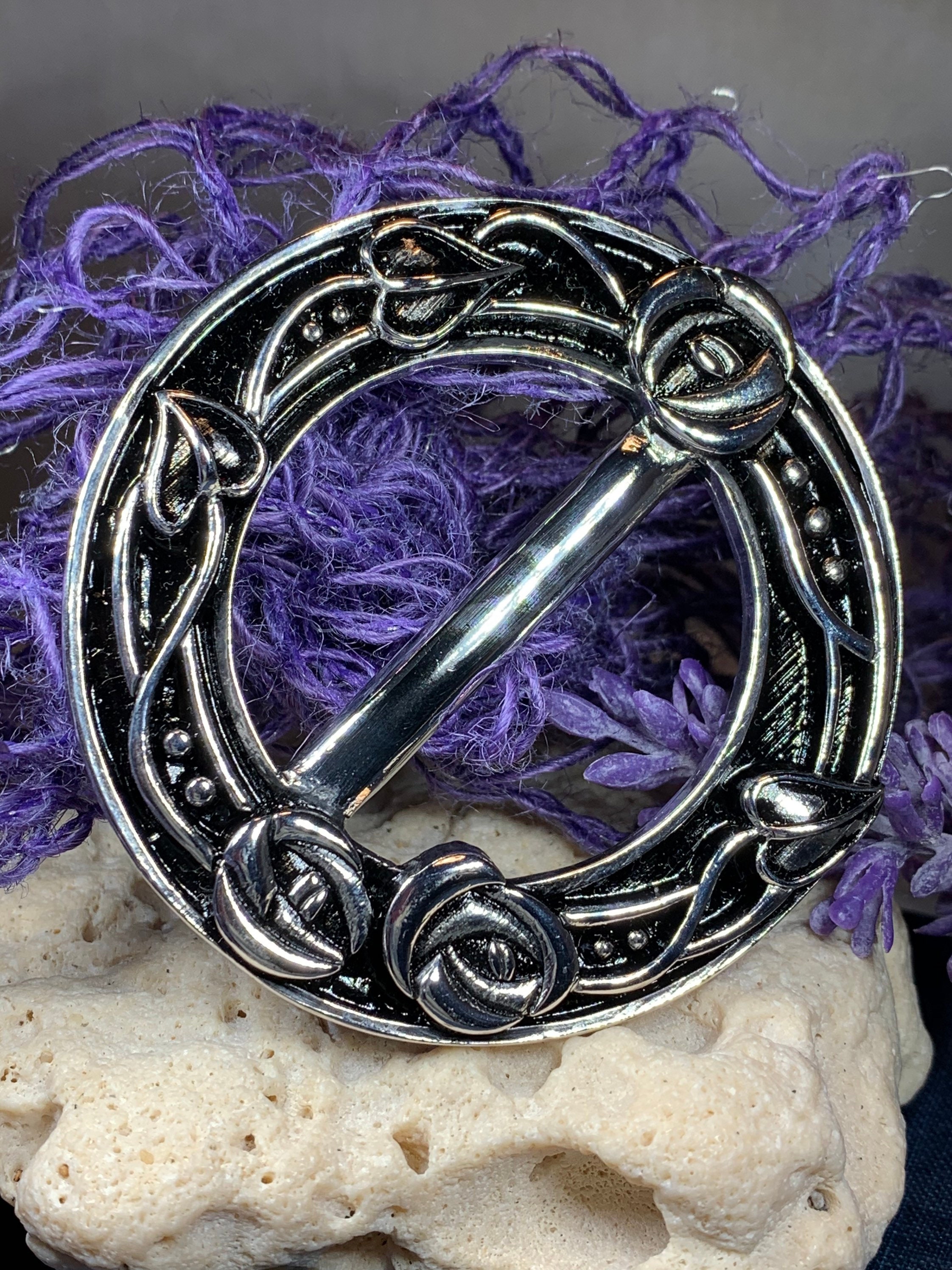 Celtic Roses Scarf Ring, Scotland Jewelry, Mackintosh Jewelry, Flower